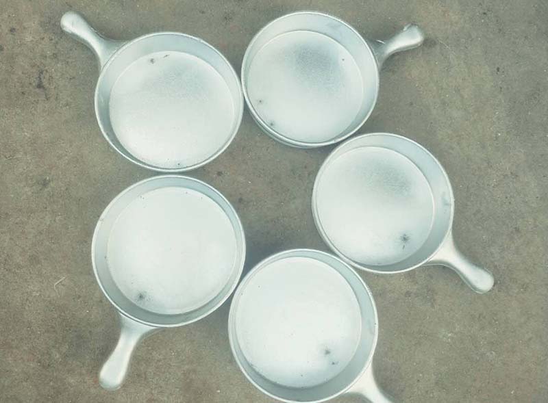 哈尔滨铝制小奶锅平底锅
